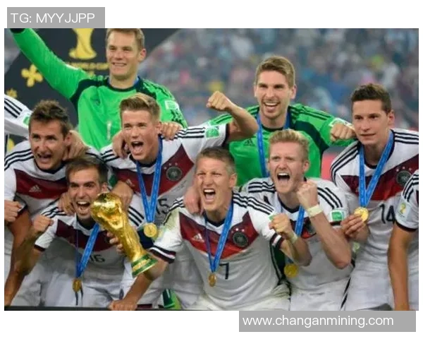 2017年德国足球明星风采与成就回顾:聚焦世界杯英雄与大赛表现 2017年德国足球明星风采与成就回顾:聚焦世界杯英雄与大赛表现