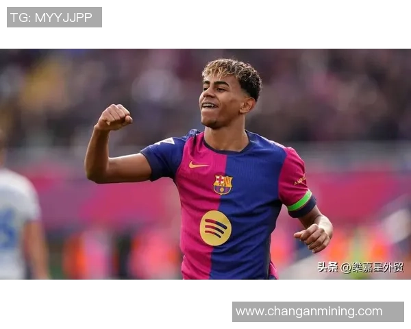 2025年足球界最具潮流感的球星排行榜引领时尚潮流与竞技风潮 2025年足球界最具潮流感的球星排行榜引领时尚潮流与竞技风潮