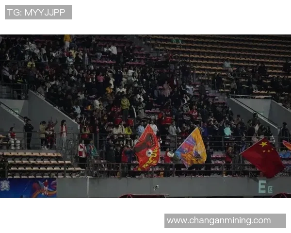 天下足球退役球星重聚友谊赛精彩上演传奇对决引爆球迷热情 天下足球退役球星重聚友谊赛精彩上演传奇对决引爆球迷热情