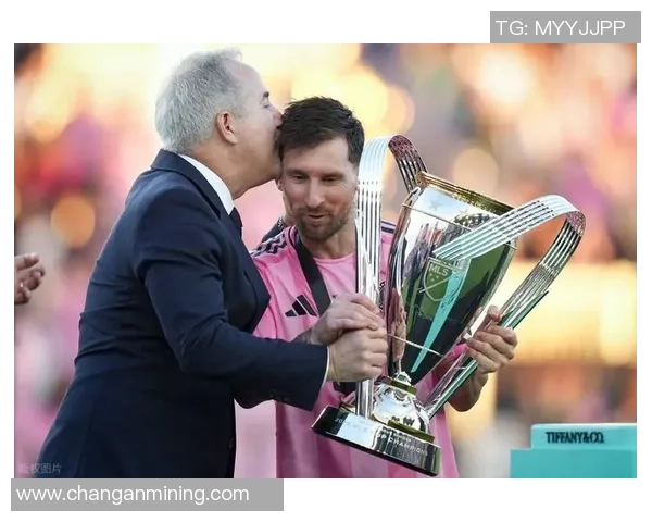 欧洲十大足球球星排名揭晓各大豪门明星闪耀绿茵场